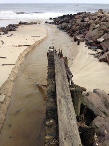 Without any dam obstruction and no flume, the Whale Pond Brook is flowing quite fast into the ocean.